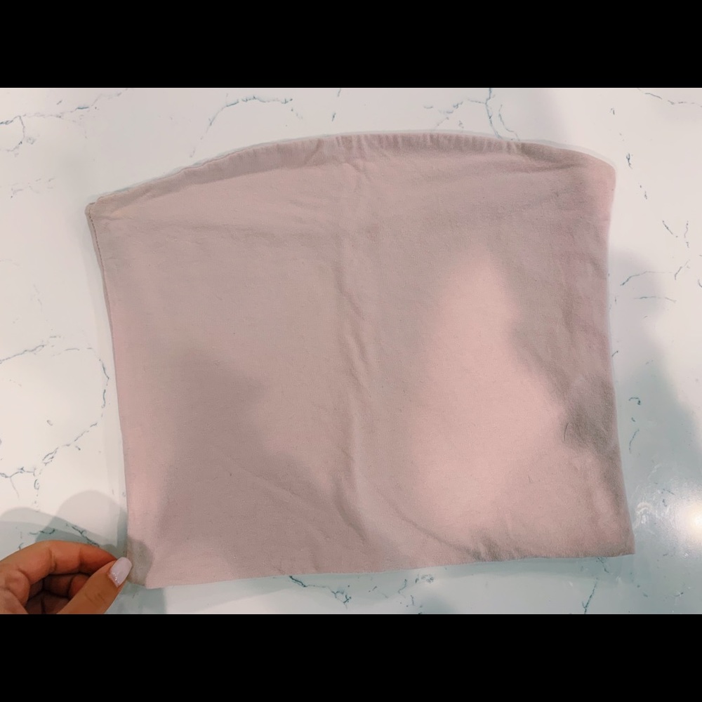 Brandy Melville blush crop top
